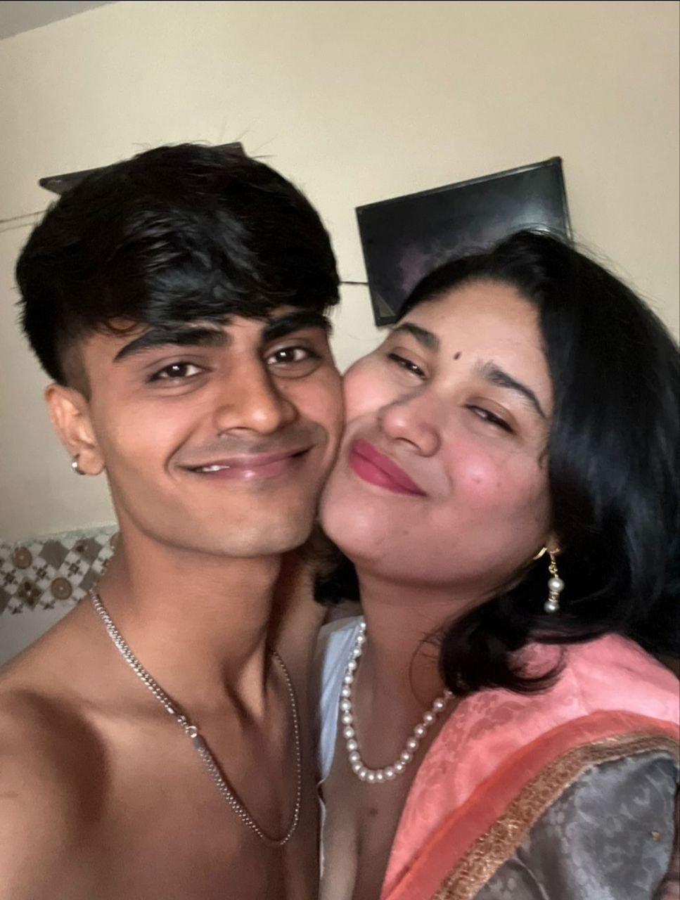 Bengali Beautiful Chubby Horny Gf